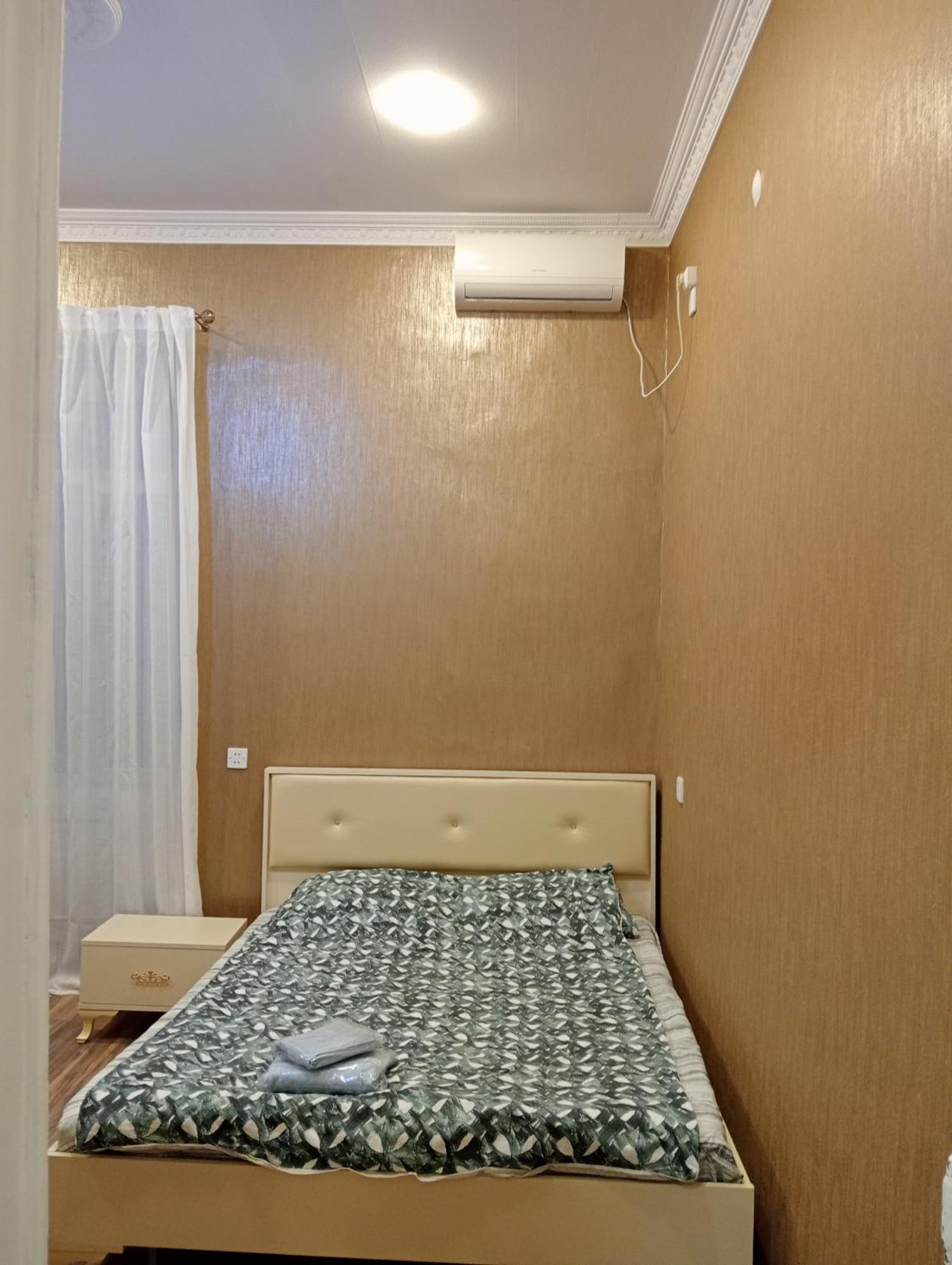 Apartment On The Delara Aliyeva Street Baku Exterior foto